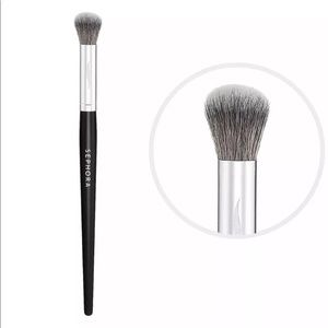 SEPHORA COLLECTION Pro Airbrush Concealer Brush 57